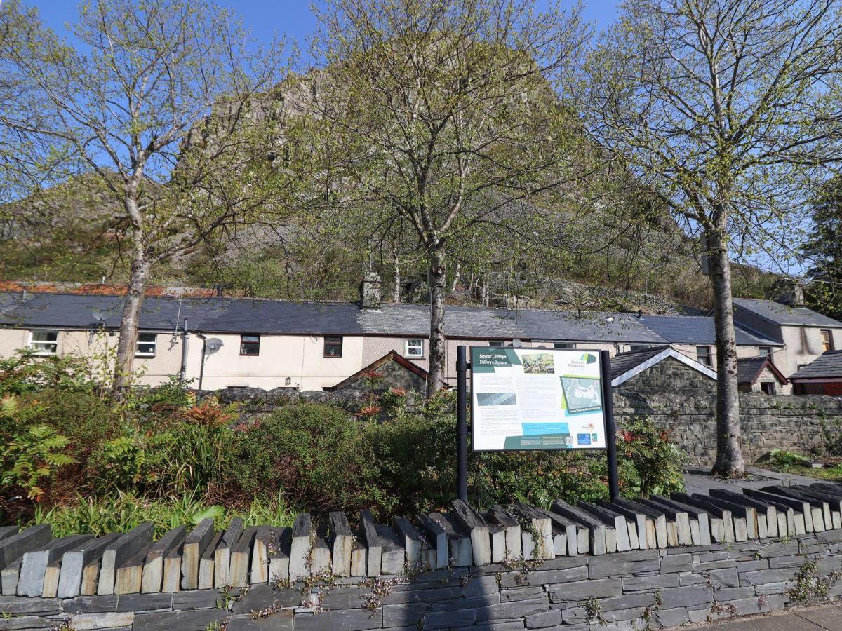 Bridgeway House Villa Blaenau Ffestiniog Exteriör bild